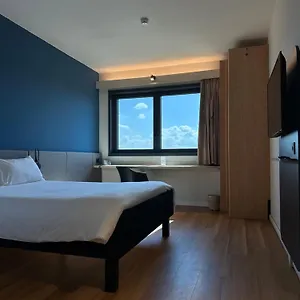 Ibis Fiera 3* Roma